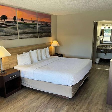 Days Inn By Wyndham Brooksville Eksteriør bilde